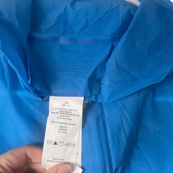 Coleman Youth Boys Size L/XL Blue Rain Waterproof Button Up Jacket - Picture 4 of 9